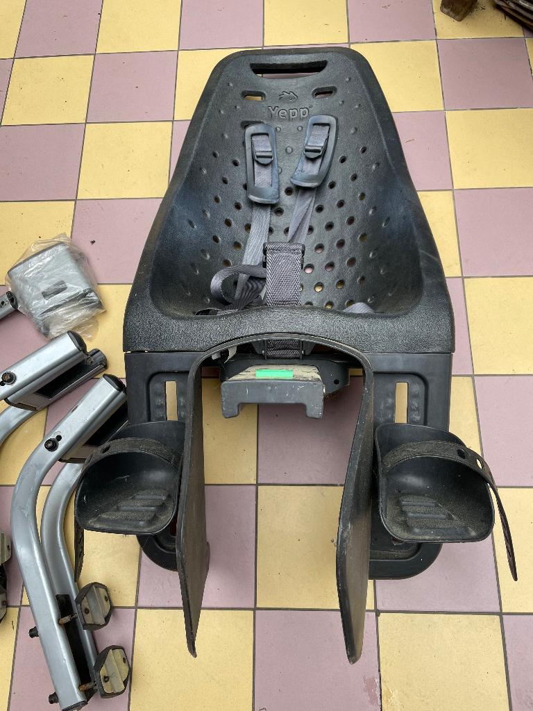 Fietsstoeltje Yepp Maxi met 3 houders, Ophalen, Achterzitje, 9 t/m 18 kg, Gebruikt