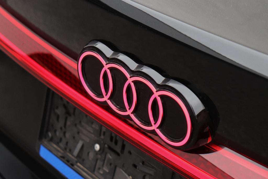 Audi A6 e-tron SB Performance S-line - 360/Towbar/SOH=97,7%, Auto's, Automaat, 4 deurs, Achterwielaandrijving, Leder en Stof