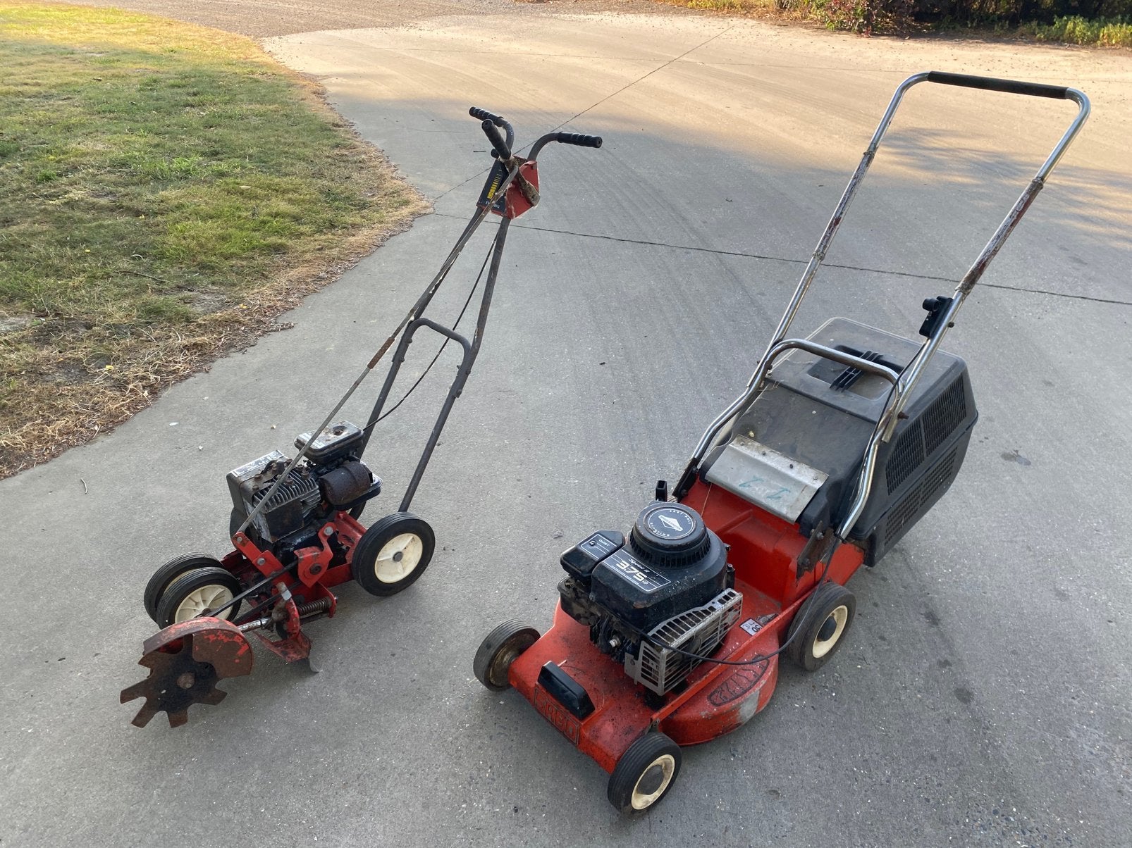 Grasmaaier en kantmaaier Benzine, Tuin en Terras, Bosmaaiers, Zo goed als nieuw, Benzine, Ophalen