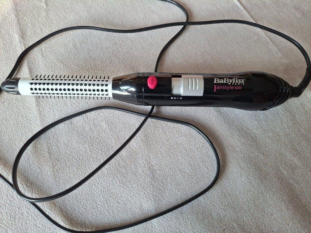 Nieuwe Babyliss airstyle 300 verwarmingsborstel, Ophalen of Verzenden, Nieuw, Krultang of Stijltang