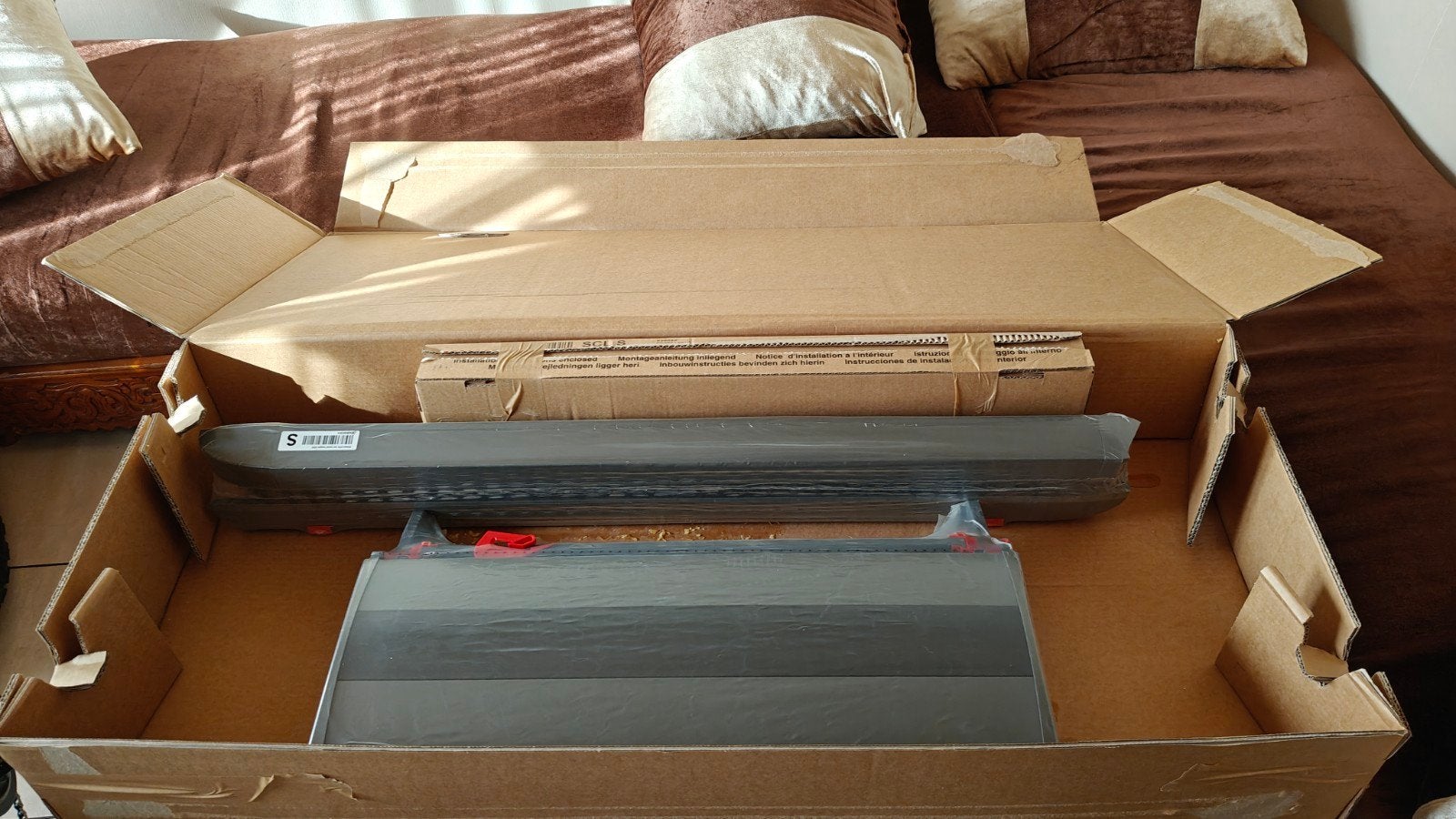 Velux rolgordijn scl c04 0000s, Elektronische apparatuur, Zonnebanken en Gezichtsbruiners, Ophalen