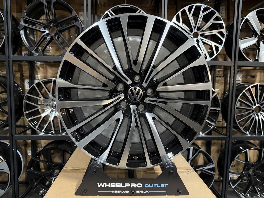 20 inch Volkswagen Transporter T5 T6 Palmerston STYLE 5X120, Velg(en), -, -, Nieuw