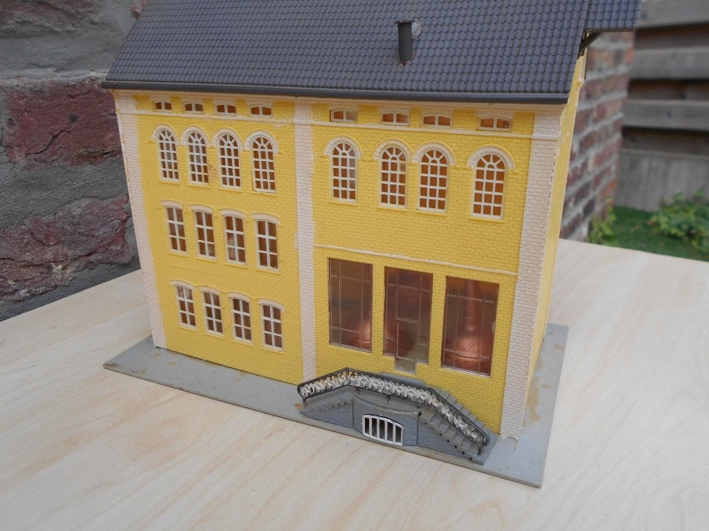 mooie H0 bierbrouwerij, Ophalen of Verzenden, Zo goed als nieuw, Brug, Tunnel of Gebouw