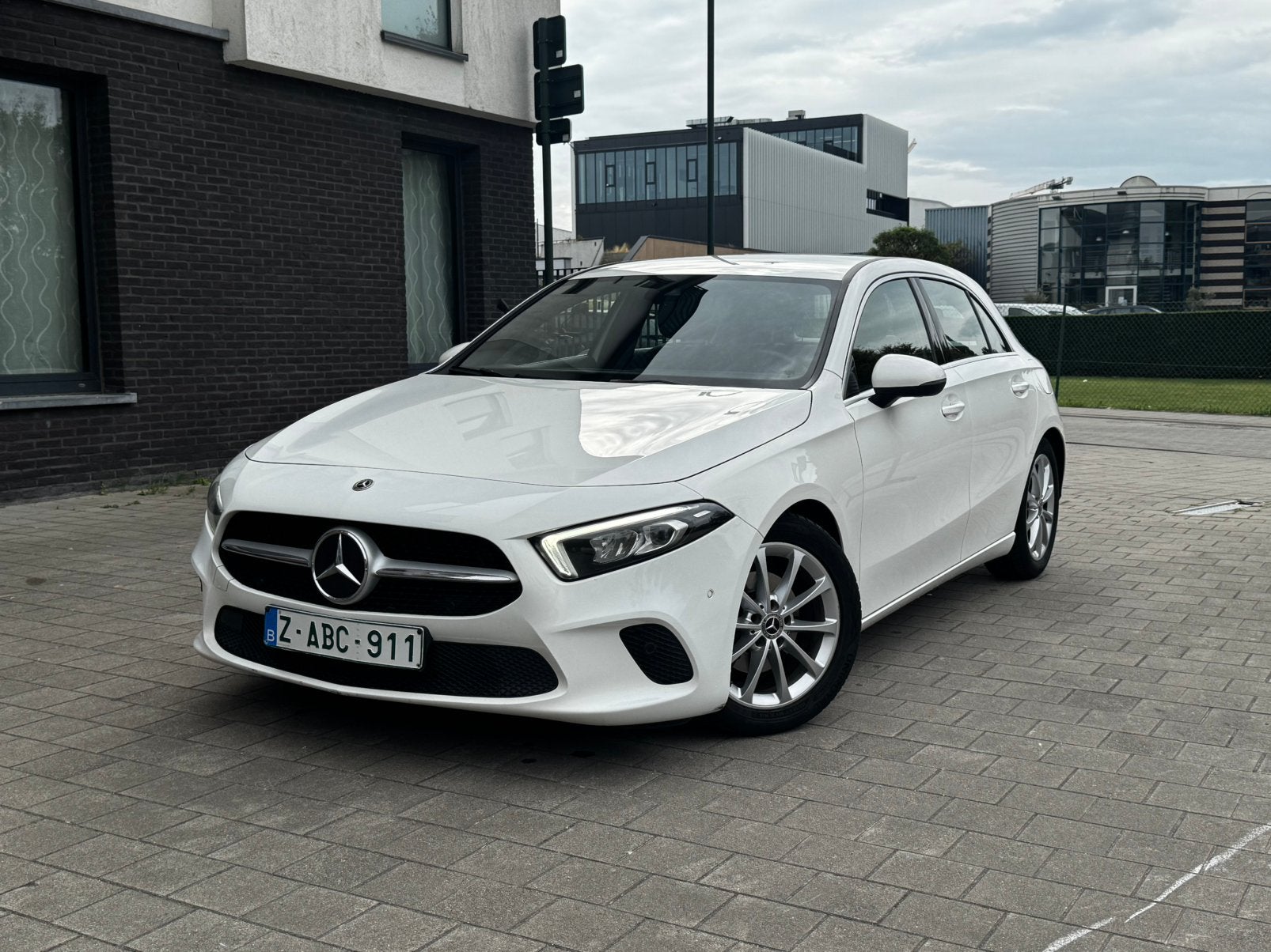 Mercedes A180d Automaat, Auto's, Dealer onderhouden, Euro 6, Bedrijf, Diesel