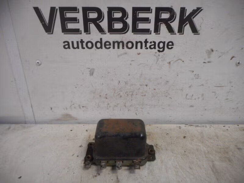 RELAIS Mercedes-Benz Ponton 219 (W105) M180 II (01-1957/-), Mercedes-Benz AG, Enlèvement ou Envoi, Utilisé, Dialog.mb@mercedes-benz.com
