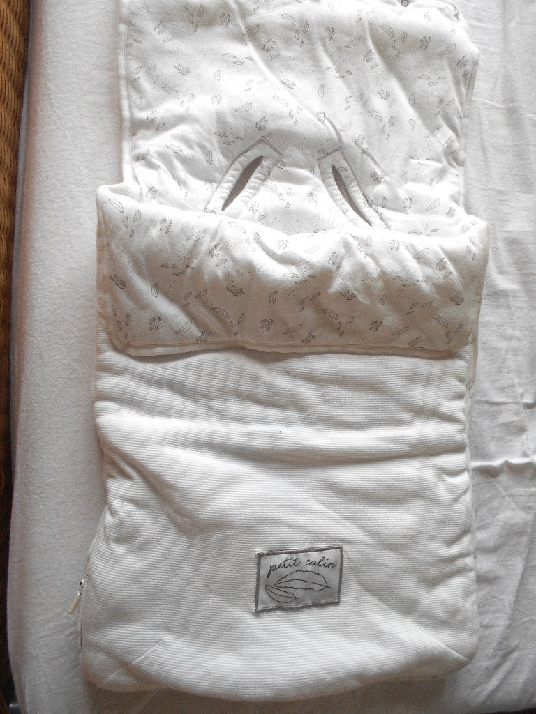 nid d'ange moelleux avec ouvertures pour ceintures Orchestra, Enfants & Bébés, Vêtements de bébé | Autre, Enlèvement ou Envoi