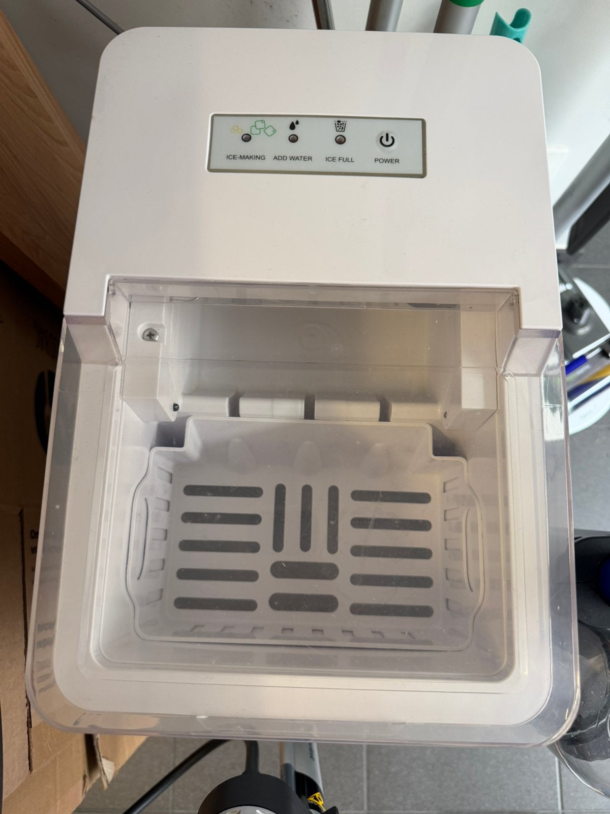 Ijsblokjesmachine, Elektronische apparatuur, Ophalen, Zo goed als nieuw