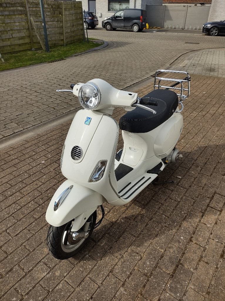 Vespa LX125 ie 2012, Motoren, Scooter, Occasion, Particulier, 125 cc
