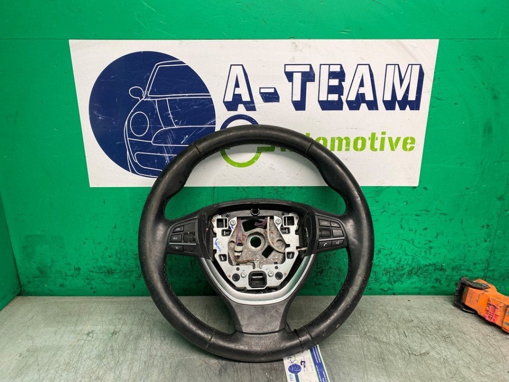 VOLANT DIRECTION BMW 5 serie Touring (F11) (|59352711|), Utilisé, BMW, Petuelring 130
80809  München, DE, Bayerische Motoren Werke AG