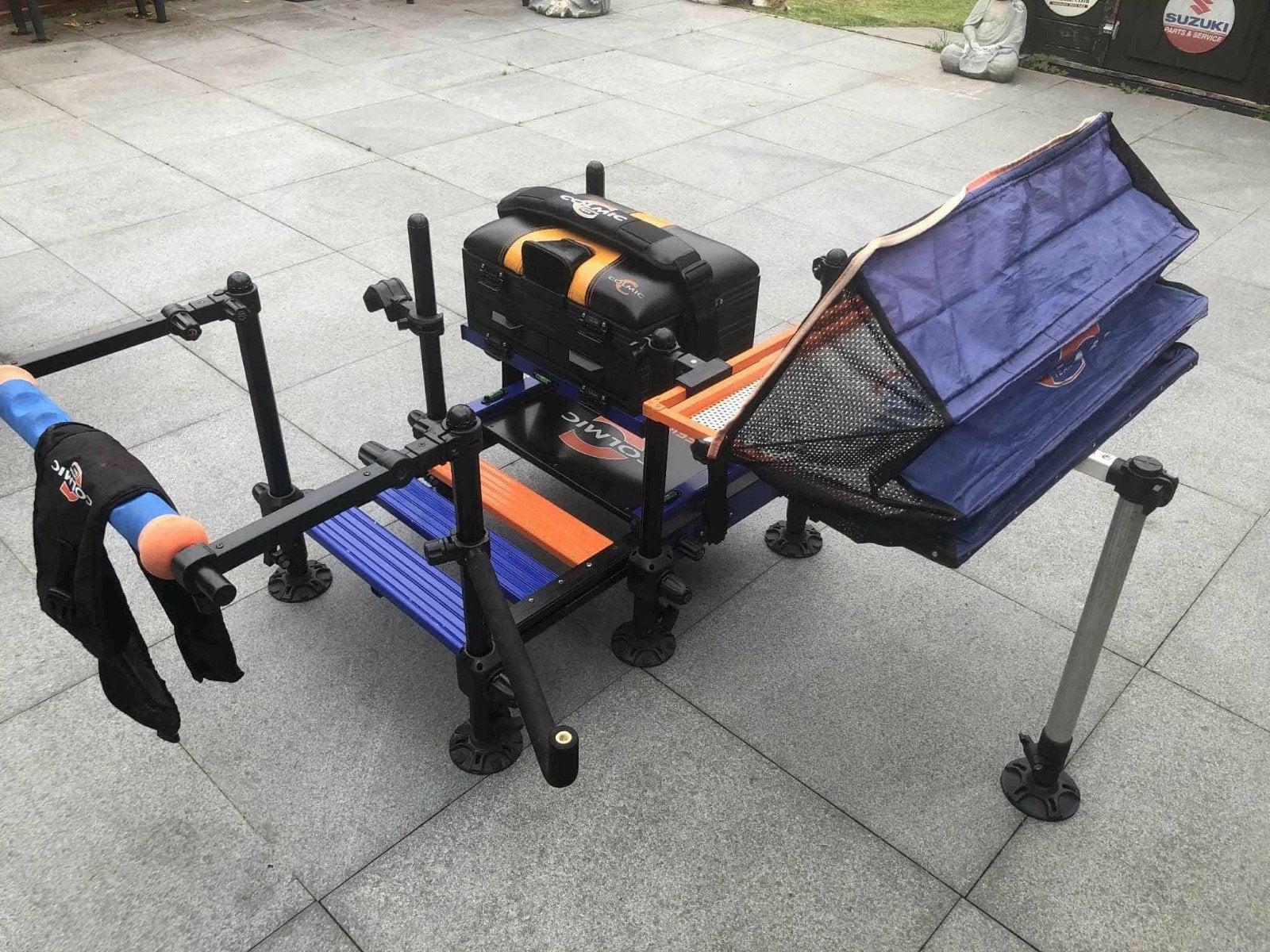 Ik zoek een bovenste van colmic visbak  van een s 40, Ophalen of Verzenden