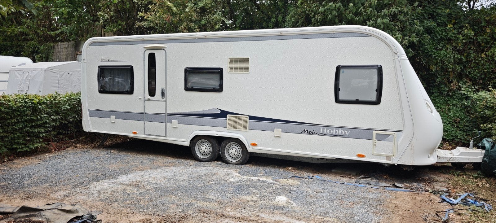 Hobby Caravan UmFe 650 bj 2011,Frans bed,Ijskast met diepvr., Caravanes & Camping, Grand lit, 6 à 7 mètres, Hobby, Jusqu'à 6