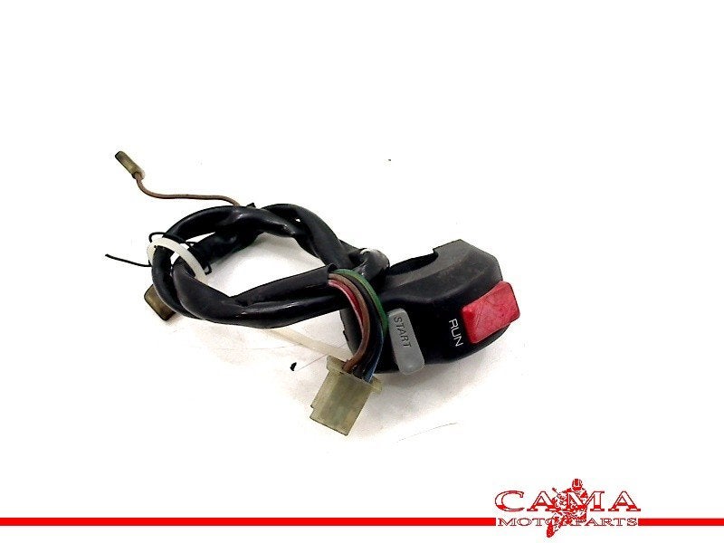 STUURSCHAKELAAR RECHTS Yamaha YZF 750 R 1993-1998 (YZF750R), Motoren, Dhr. S. di Majo, Gebruikt, Info@cama-motorparts.nl, P.J. Troelstraweg 8 8
3144 CX  MAASSLUIS, NL