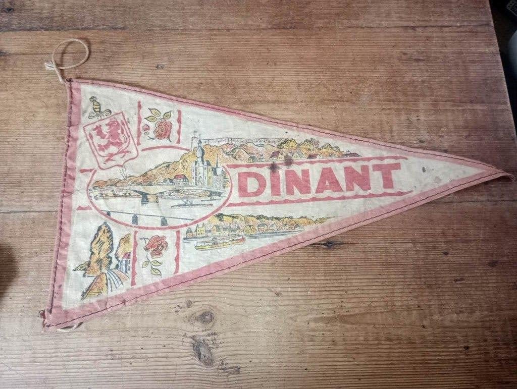 Drapeau ancien fagnion Dinant, Enlèvement ou Envoi, Utilisé
