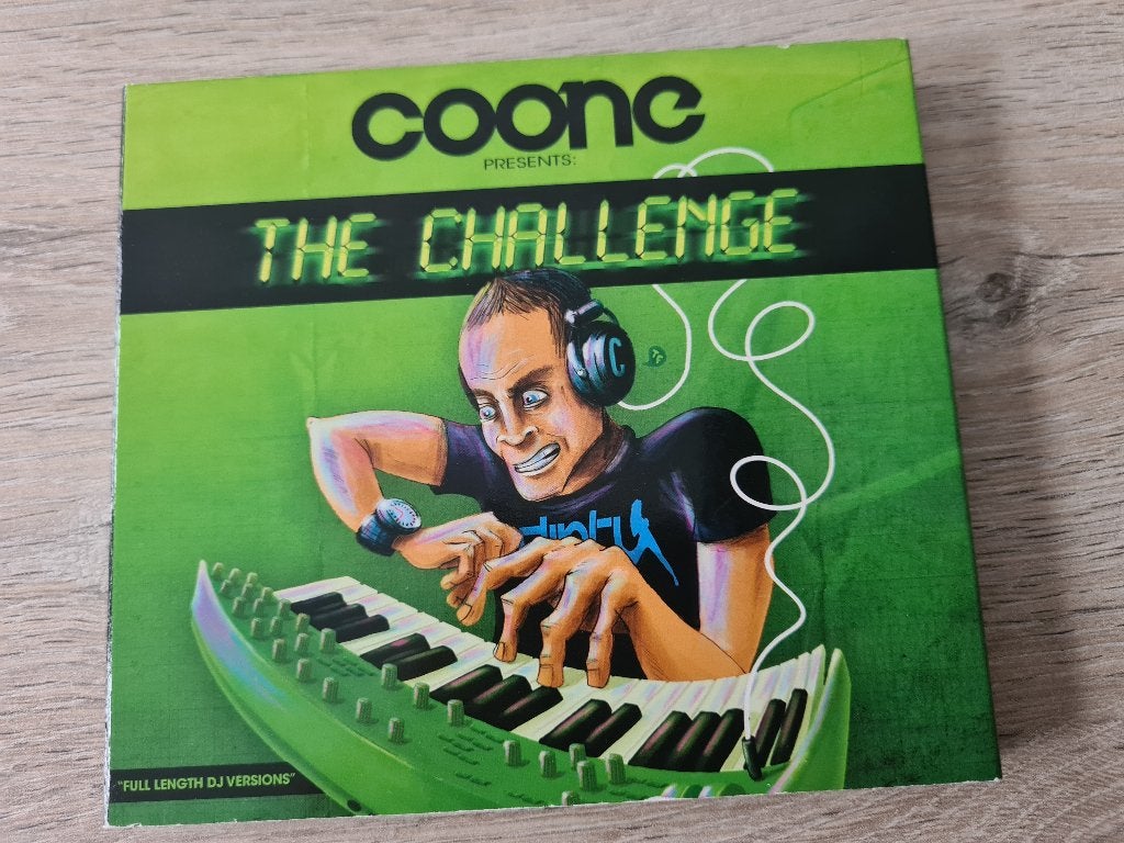Coone. The Challenge cd + dvd, Cd's en Dvd's, Ophalen of Verzenden, Zo goed als nieuw