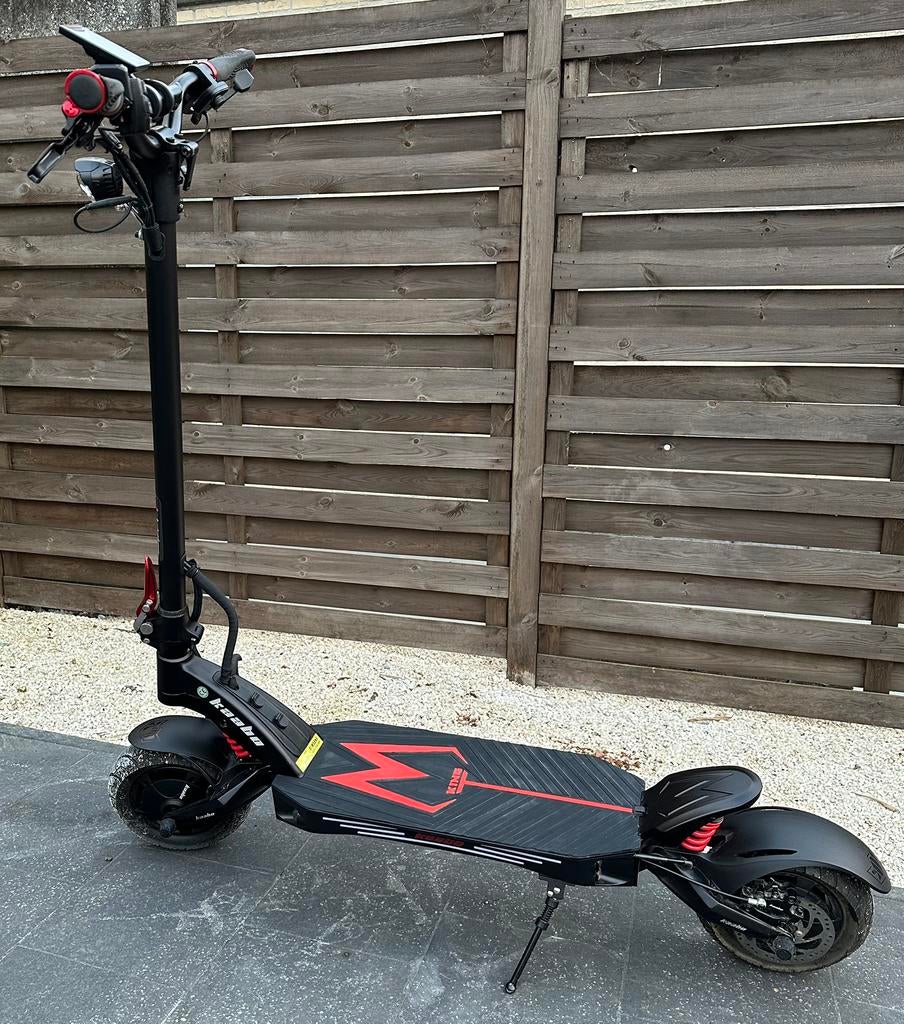Kaabo Mantis King GT 60V 24Ah, Fietsen en Brommers, Steps, Ophalen, Zo goed als nieuw