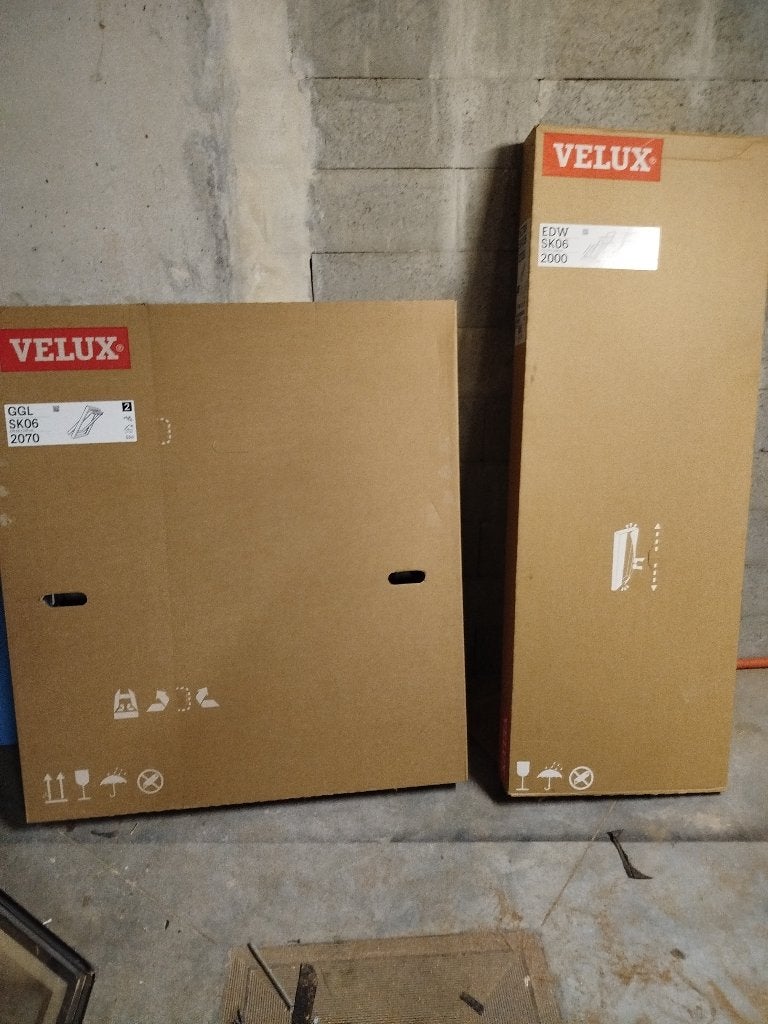 Velux ggl 114x118cm avec raccord 500€, Bricolage & Construction, Enlèvement ou Envoi