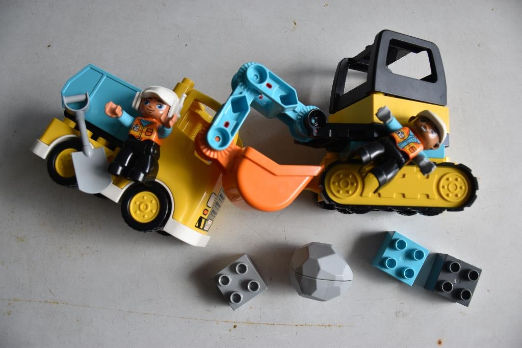 Duplo 10931 Truck & Graafmachine met rupsbanden, Ophalen, Compleet, Overige thema's, Zo goed als nieuw