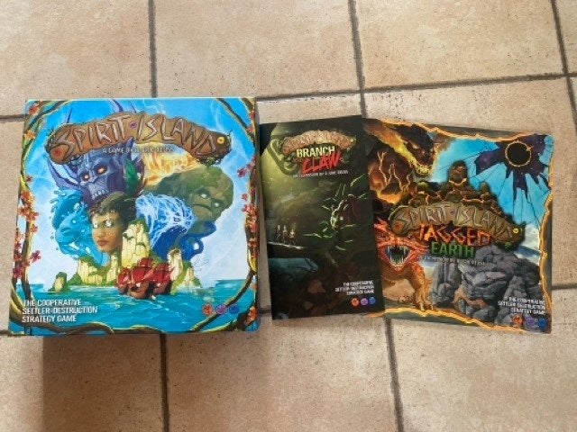 SPIRIT ISLAND + BRANCH & CLAW + JAGGED EARTH - superbe jeu, Envoi