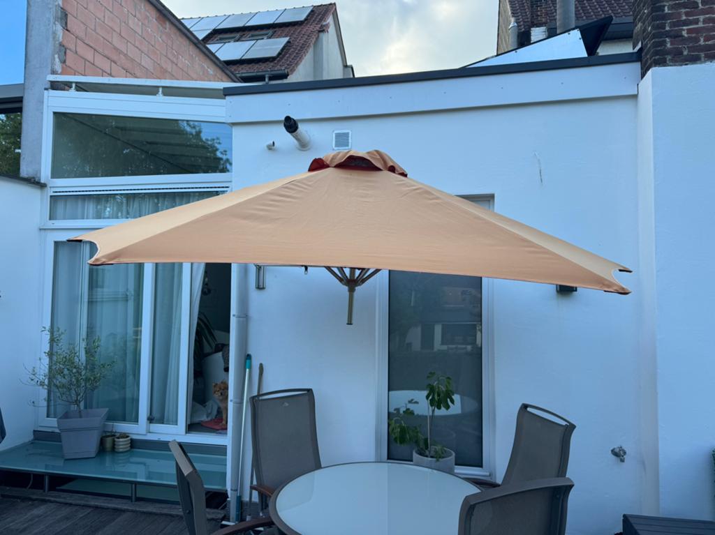 Paraflex 2.7 M, Enlèvement, Parasol mural, Réglable, Utilisé