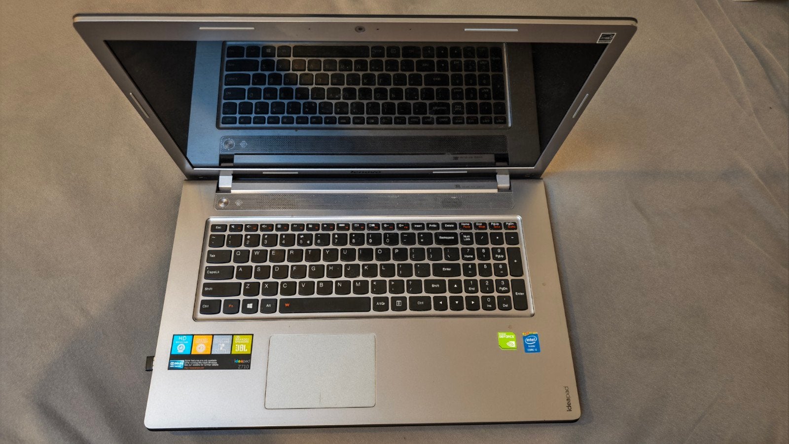LENOVO IDEAPAD Z710 model 20250 WINDOWS 8, Computers en Software, Ophalen