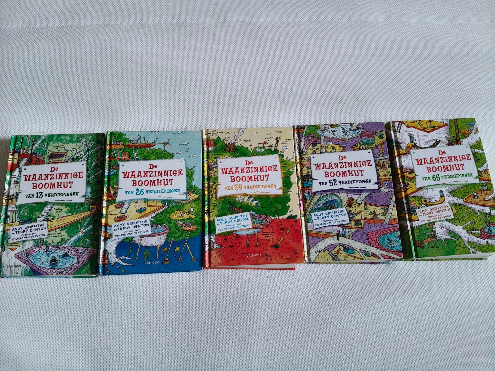 5 De Waanzinnige Boomhut boeken, Boeken, Kinderboeken | Jeugd | 10 tot 12 jaar, Ophalen
