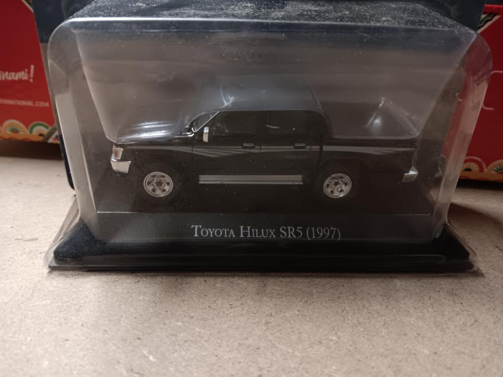 Toyota HILUX model 1/43, Hobby en Vrije tijd, Modelauto's | 1:43, Ophalen of Verzenden