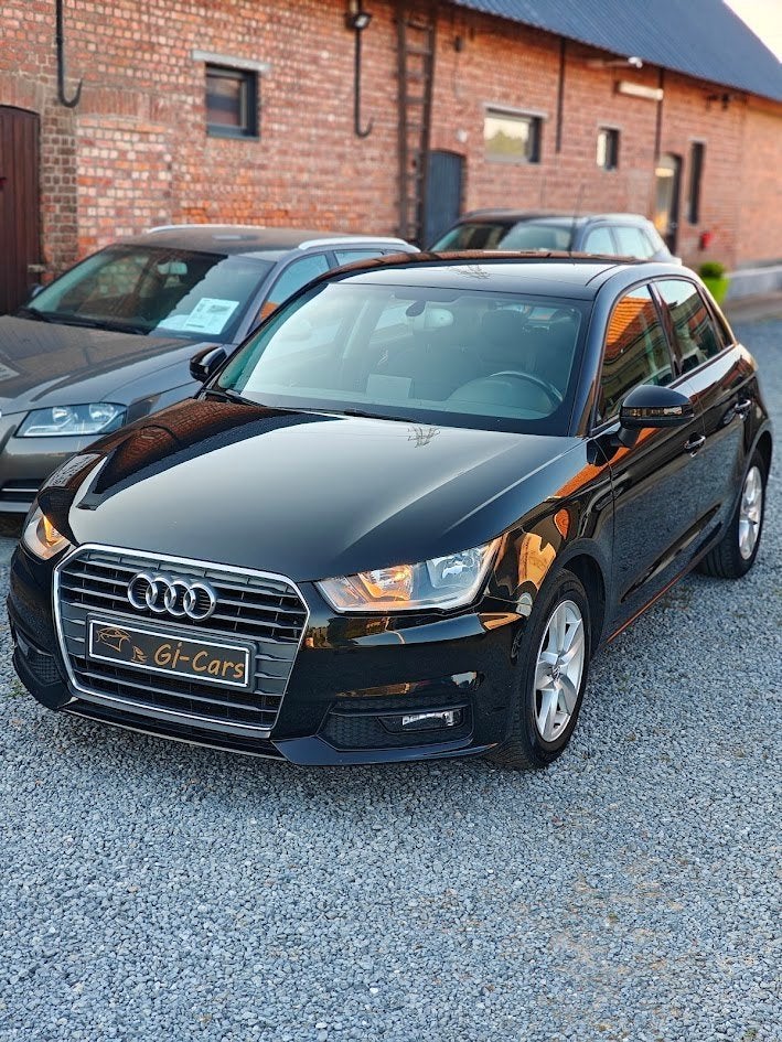 Audi A1 PANODAK, Auto's, Audi, Voorwielaandrijving, 4 zetels, Stof, A1