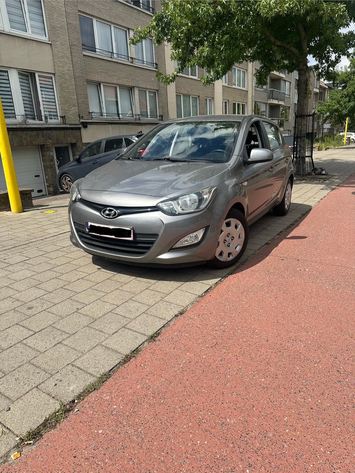 Hyundai i20 essence 2013, Achat, 63 kW, Boîte manuelle, Entretenue par le concessionnaire