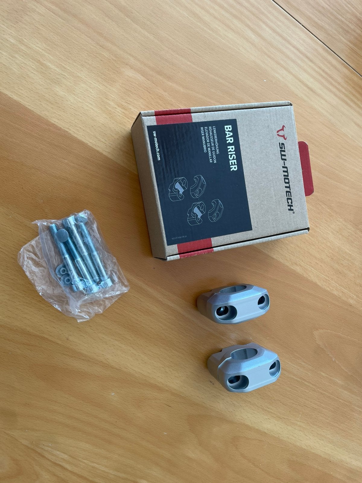 Rehausseur pour guidon de 20mm sw motech, Motos, Enlèvement