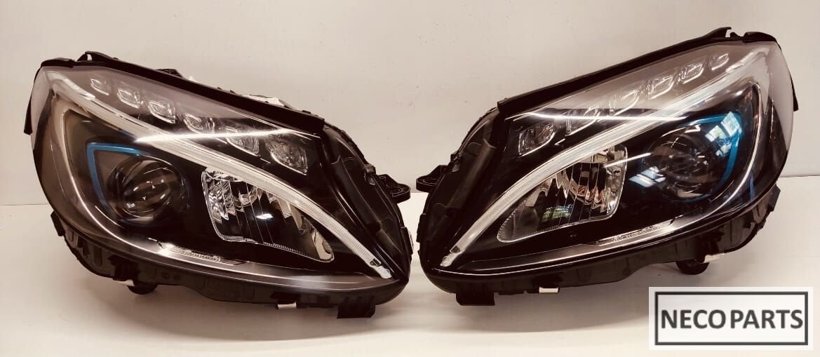 C KLASSE W205 LED KOPLAMP HYBRID ORIGNEEL BLUE ORIGINEEL, Autos : Pièces & Accessoires, Éclairage, Mercedes-Benz, Utilisé, Enlèvement ou Envoi