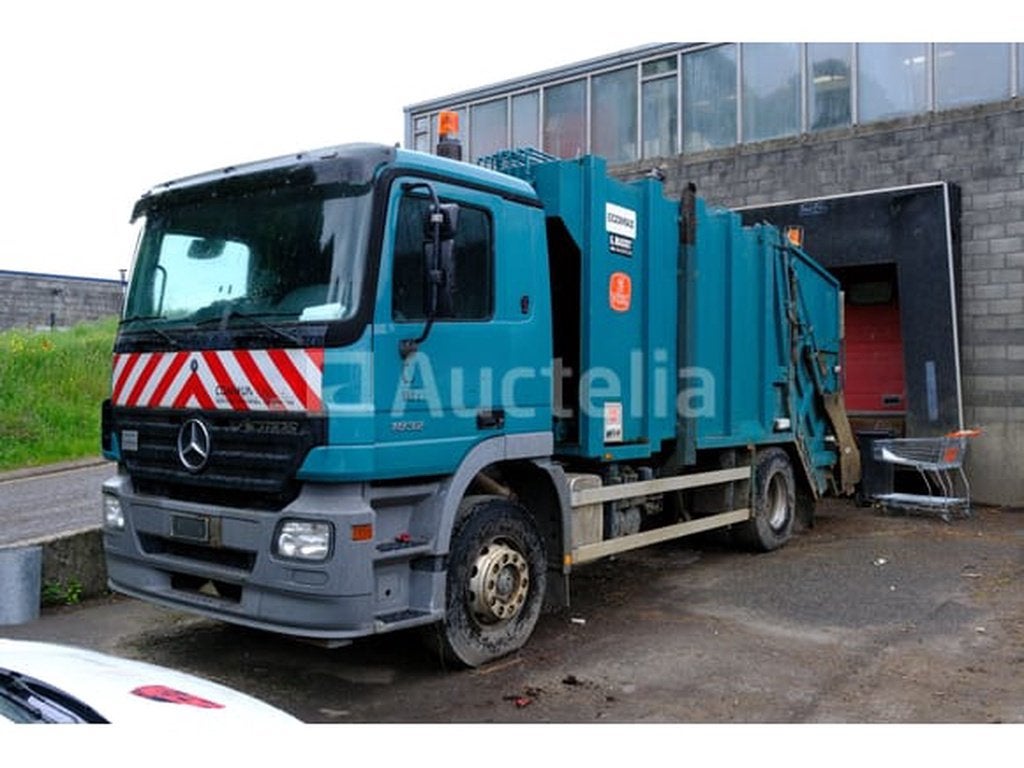 Camion poubelle Mercedes-Benz Actros 1832 (2004-175.900 km-V, Autos, Camions, Achat, Entreprise, Autres carburants, Mercedes-Benz