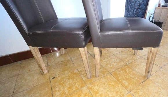 4 chaises de salle à manger en cuir en bon état, Enlèvement