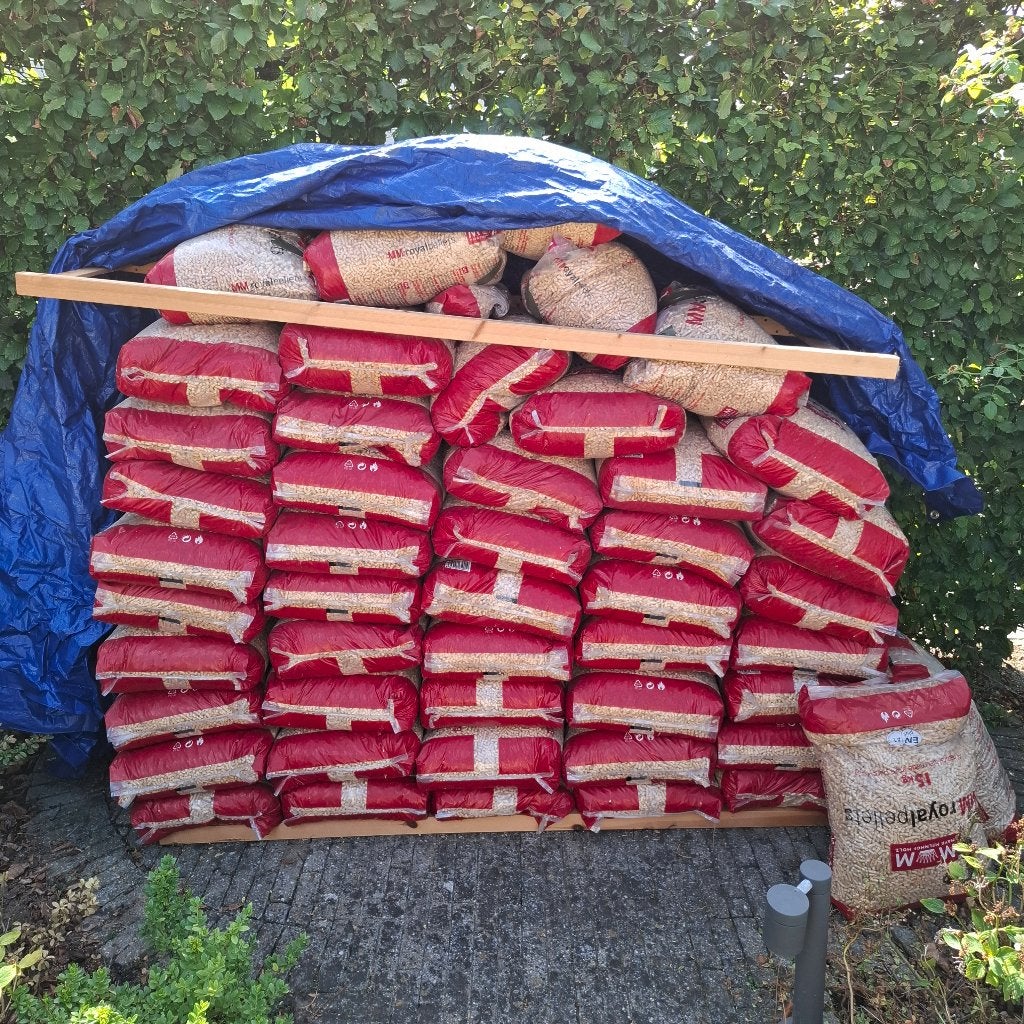 Pellets in zakken van 15kg, Ophalen