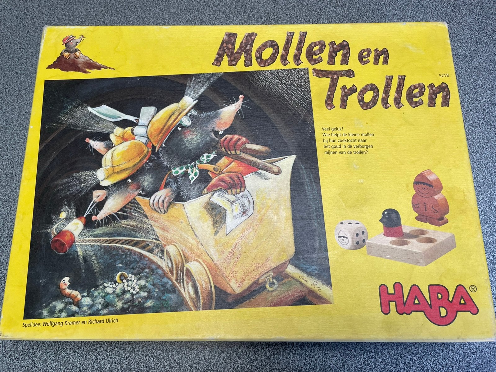 Haba mollen en trollen., Ophalen, Zo goed als nieuw