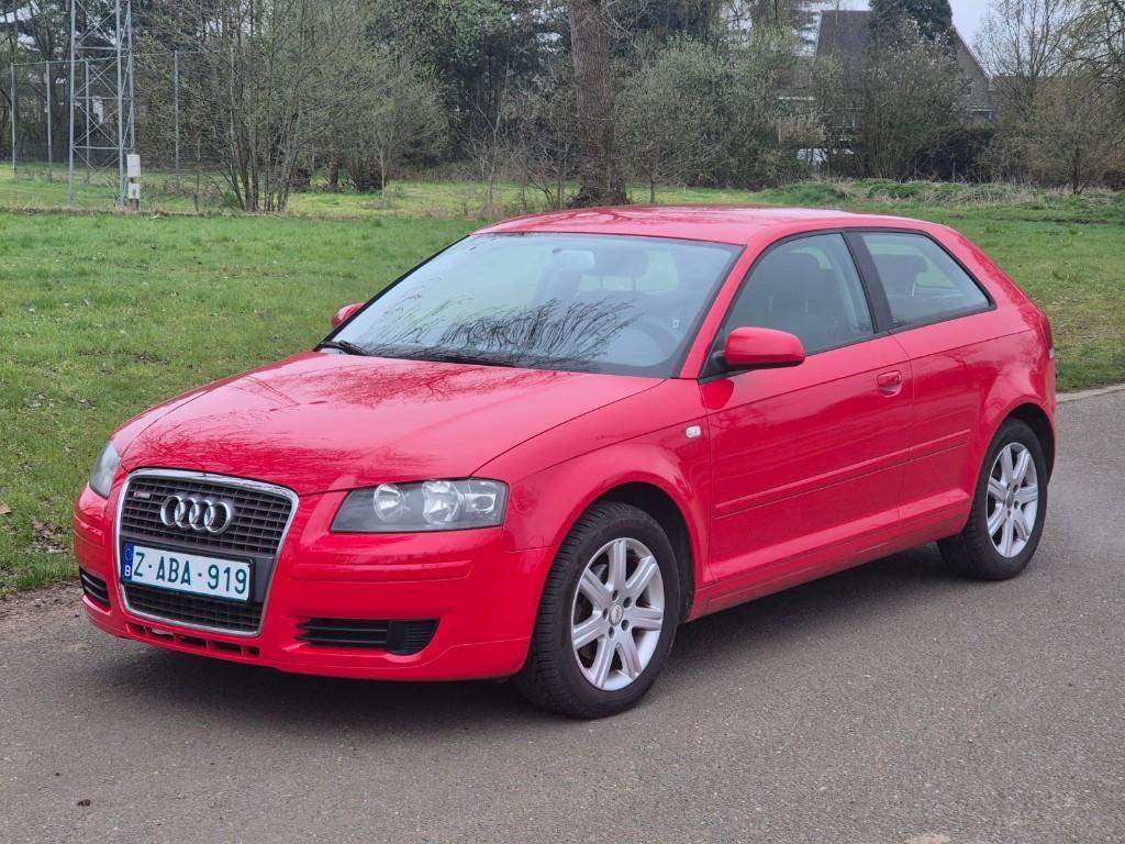 Audi A3 - 1.6i - Digi.AC - Distributieriem vervangen, Auto's, Voorwielaandrijving, 75 kW, Stof, Bedrijf