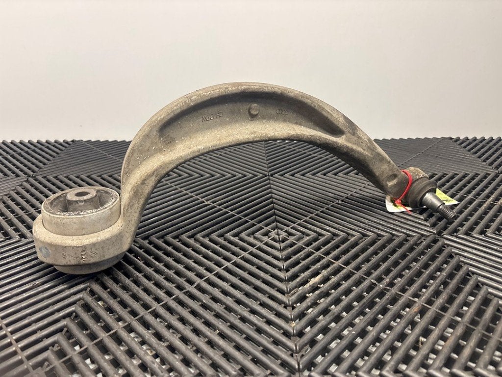 BRAS DE SUSPENSION AVANT DROIT INFERIEUR Audi A4 (B8), Autos : Pièces & Accessoires, Auto-Union-Straße  1,
85057  Ingolstadt, DE