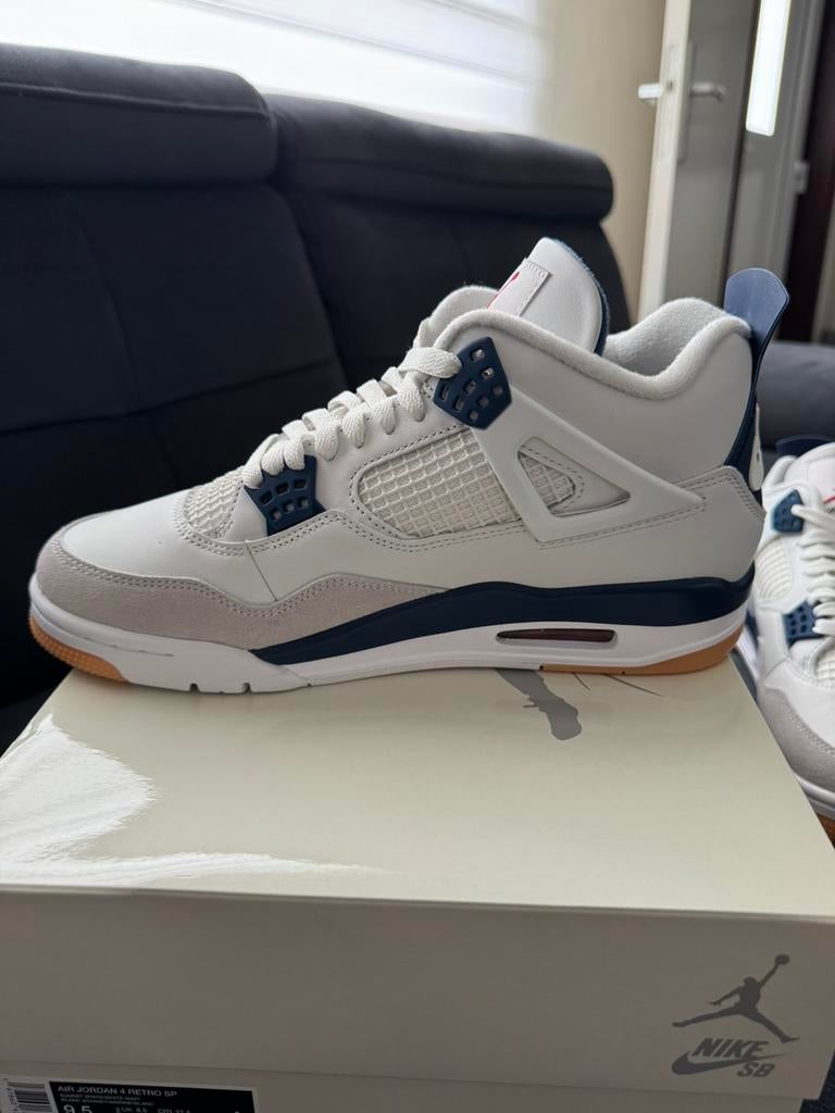 Jordan 4 navy sb, Neuf, Enlèvement ou Envoi, Autres couleurs, Baskets