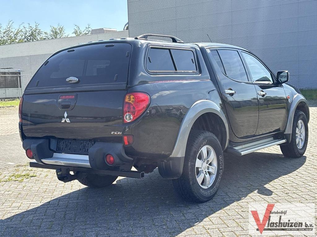 Mitsubishi L200 2.5 DI-D Double Cab Invite | Climate | Trekh, Autos, Mitsubishi, Achat, Alarme, Entreprise, Boîte manuelle