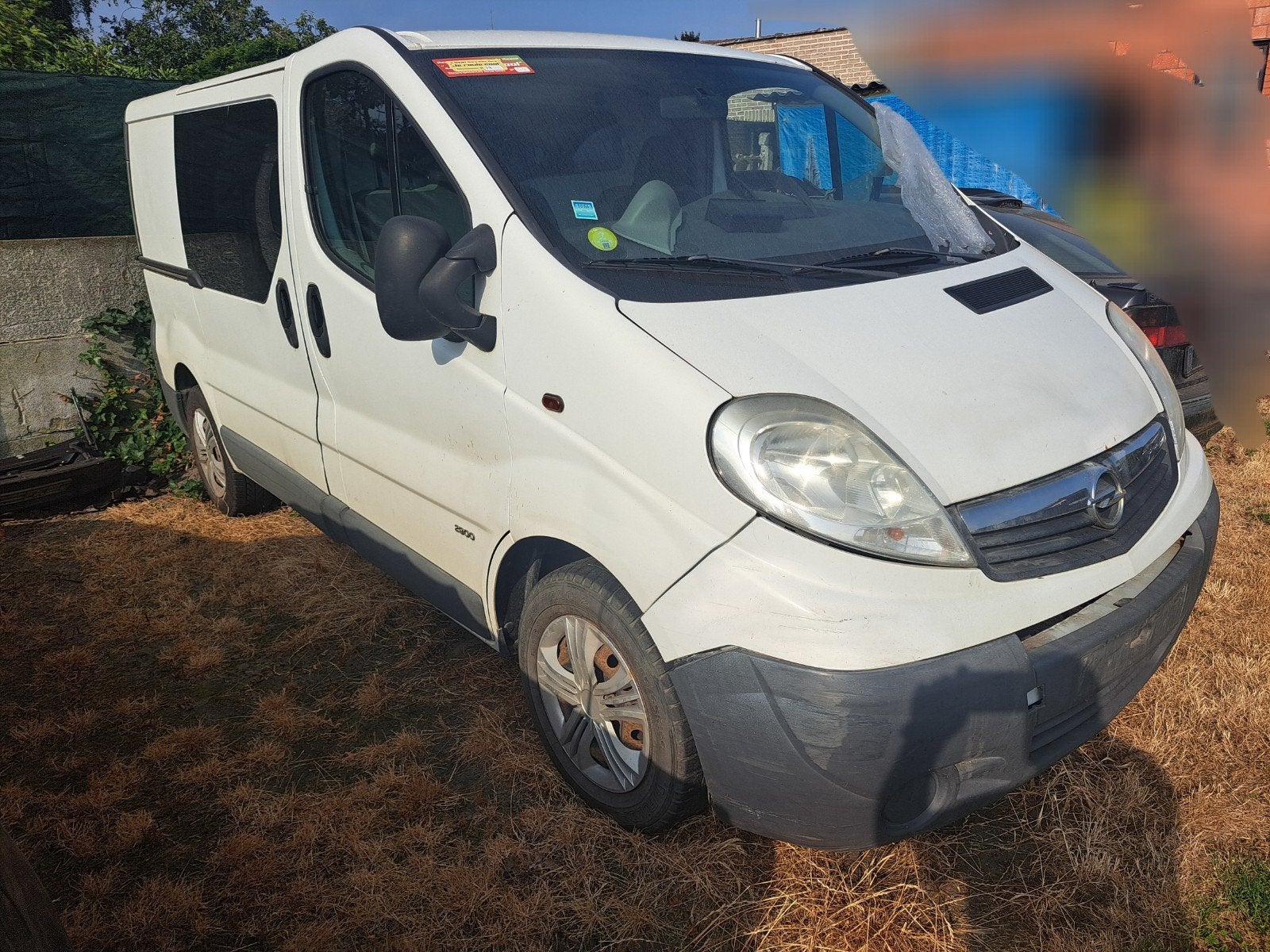 vivaro de 2012 injecteur cassé 200000km, Autos, Euro 5, Vivaro, 4 portes, Boîte manuelle