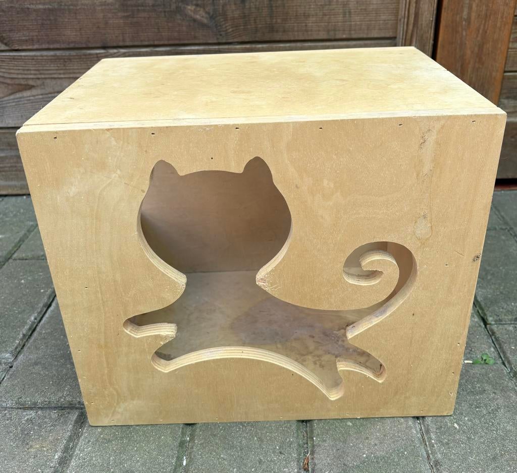 Kattenhuisje., Ophalen, Gebruikt