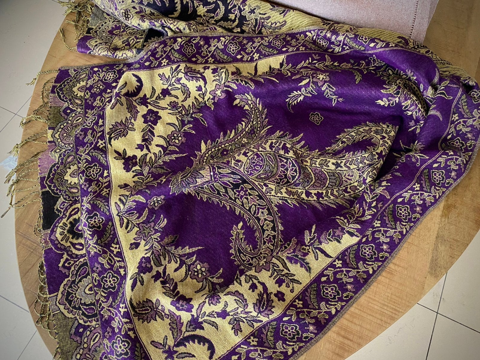 Sjaal Purper/goud 🧣 ⚜️🟣, Verzenden, Zo goed als nieuw, Sjaal
