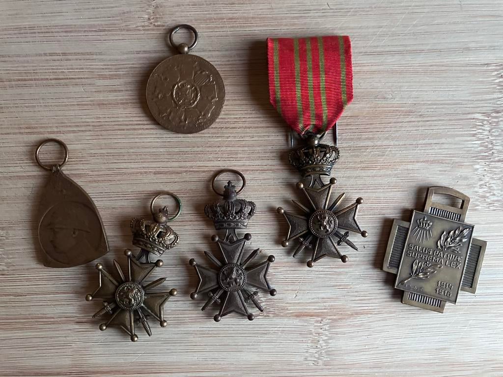 Lot Belgische medailles 1914-1918, Ophalen of Verzenden, Overige soorten, Lintje, Medaille of Wings