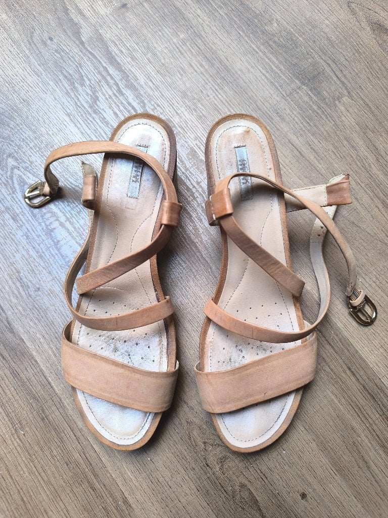 Sandalen, Geox, Beige, Comme neuf, Enlèvement