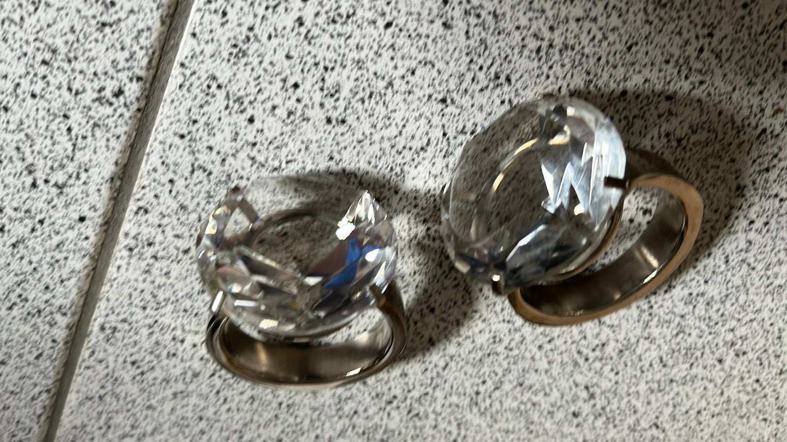 Twee servietringen., Ophalen of Verzenden, Gebruikt