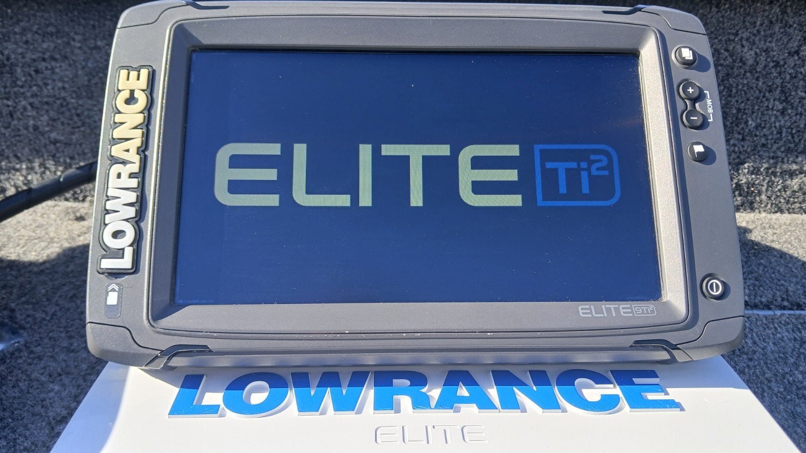 fishfinder Lowrance Ti2 incl waterkaart, Watersport en Boten, Ophalen of Verzenden, Zo goed als nieuw, Overige typen