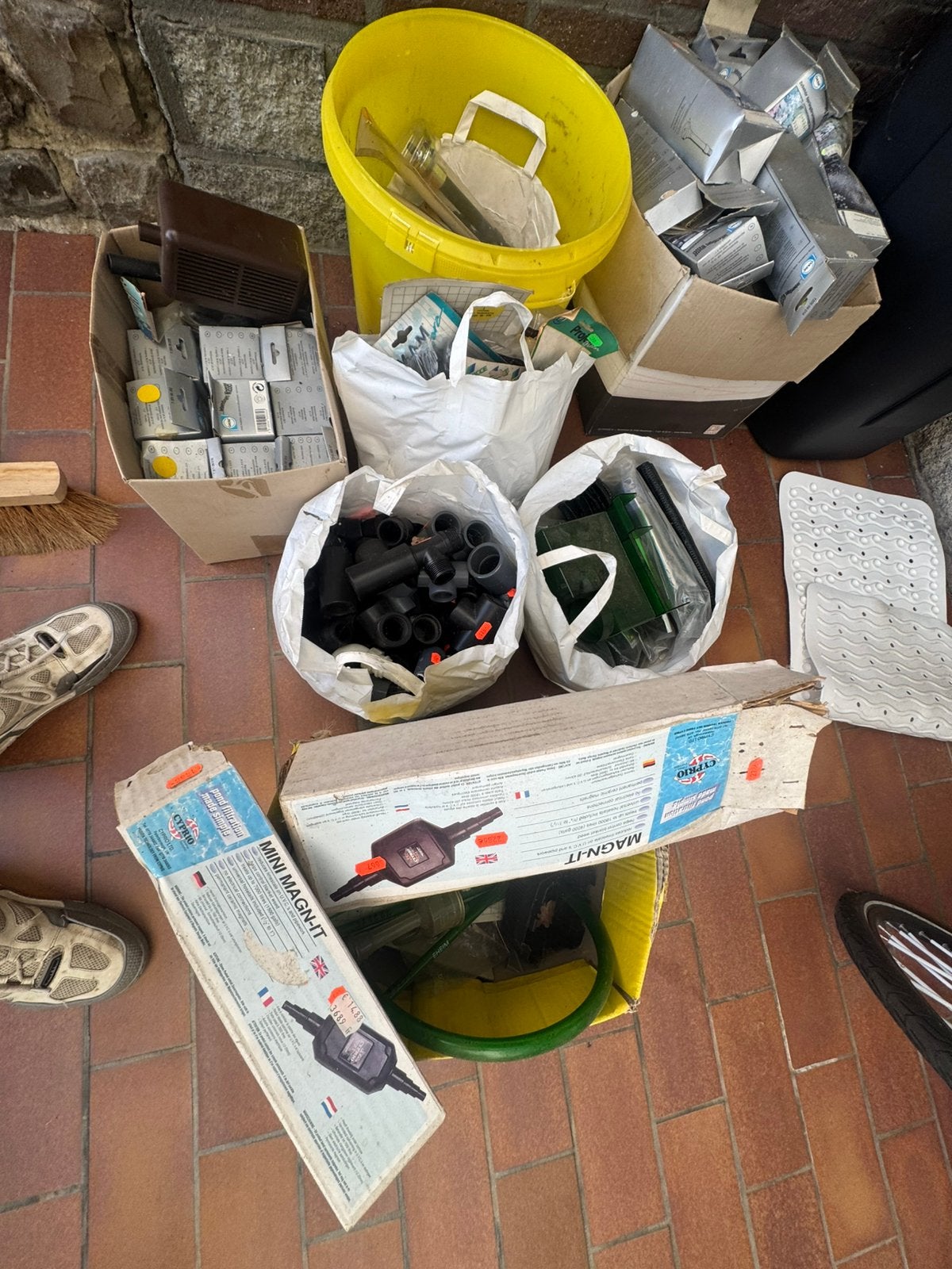 Lot aquarium & vijver materialen, Ophalen, Zo goed als nieuw