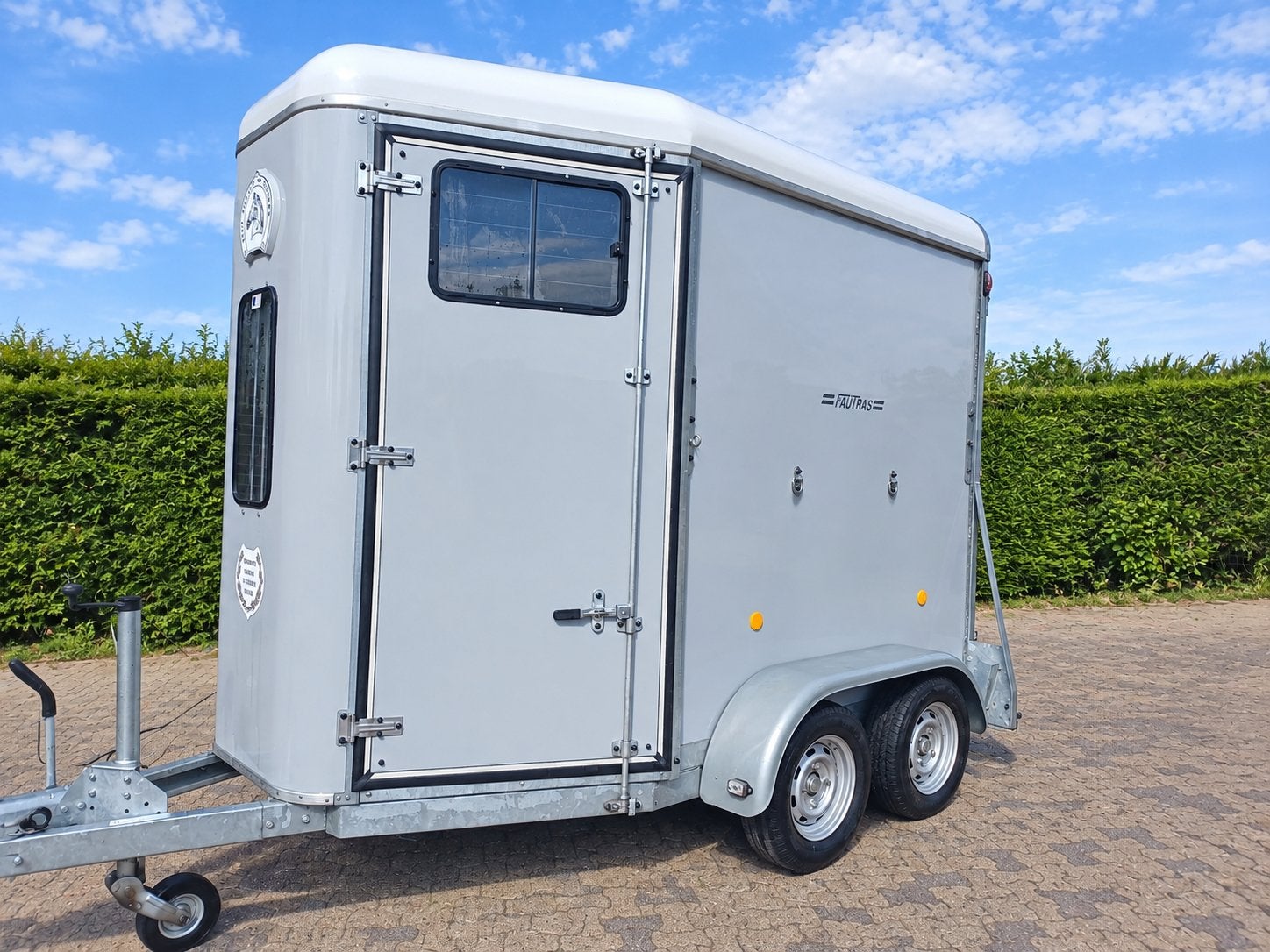 Van Fauras Provan 2 chev 2013 top, bewakingscamera, Ophalen, Zo goed als nieuw, Aluminium, 2-paards trailer