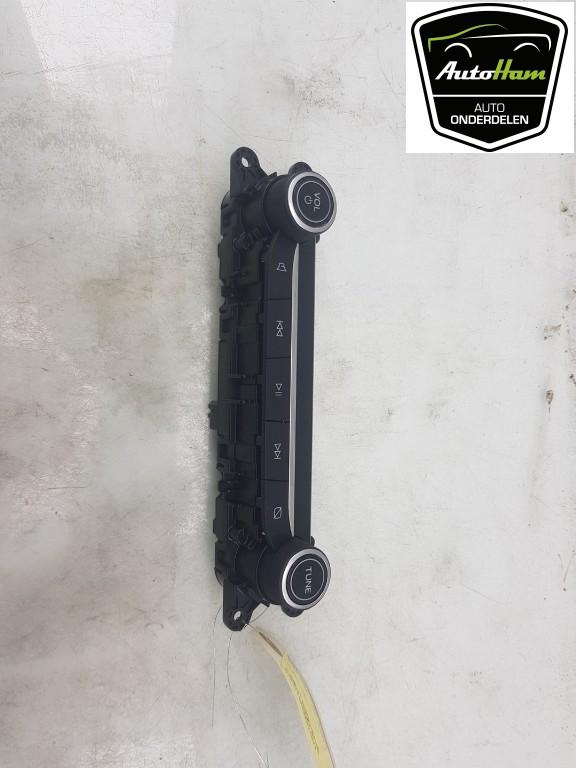 RADIOBEDIENING PANEEL Ford Kuga III (DFK) (01-2019/-), Auto-onderdelen, Gebruikt, Ford