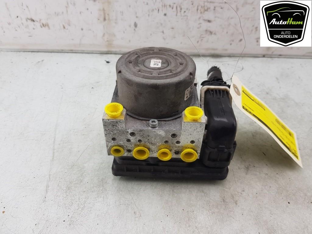ABS POMP Opel Corsa F (UB / UH / UP) (01-2019/-), Auto-onderdelen, Gebruikt, Opel