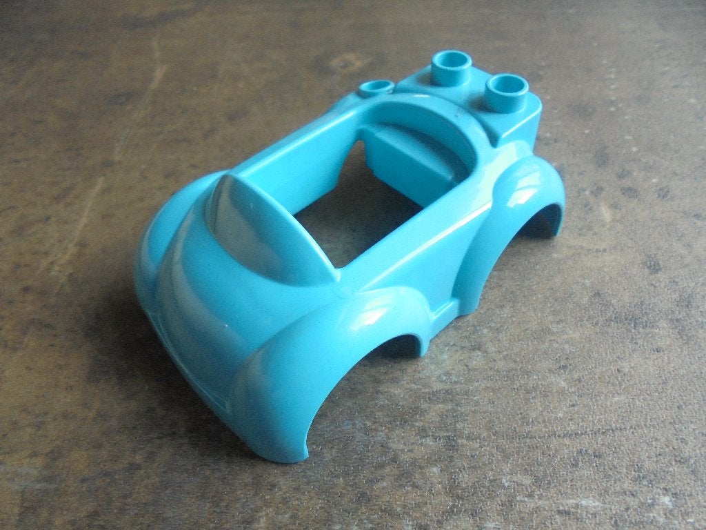 Lego Duplo Car Body with 2 Studs on Back (zie foto's), Kinderen en Baby's, Speelgoed | Duplo en Lego, Ophalen of Verzenden, Gebruikt